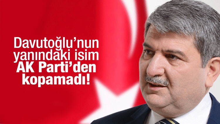 "Daima millet Daima Hizmet"! Davutoğlu’nun yanındaki isim AK Parti’den kopamadı
