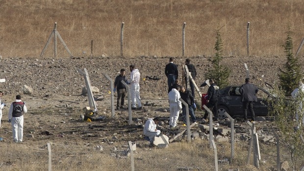 Ankara'da kendini patlatan canlı bombaların kimliği belli oldu