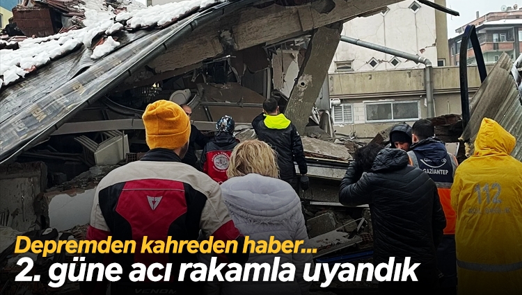 10 ilde etkili olan 7.7'lik depremde toplam 3 bin 381 kişi hayatını kaybetti, 20 bin 426 kişi yaralandı