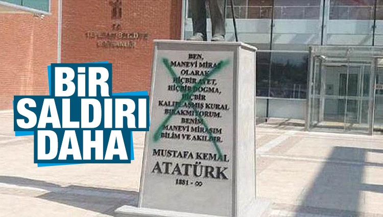 Dün açılmıştı... Atatürk heykeline saldırı